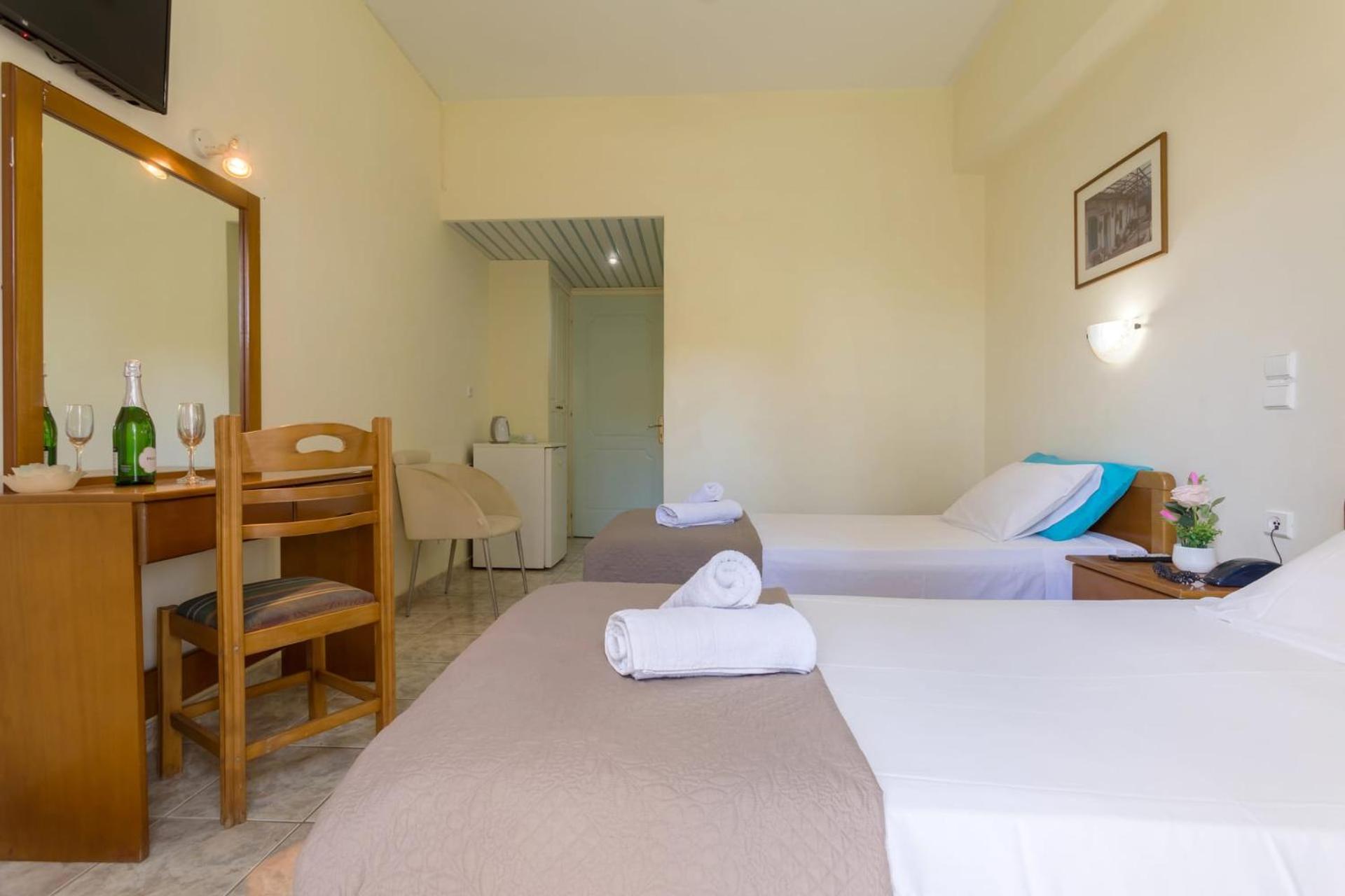 Laganas Holidays Hotel エクステリア 写真