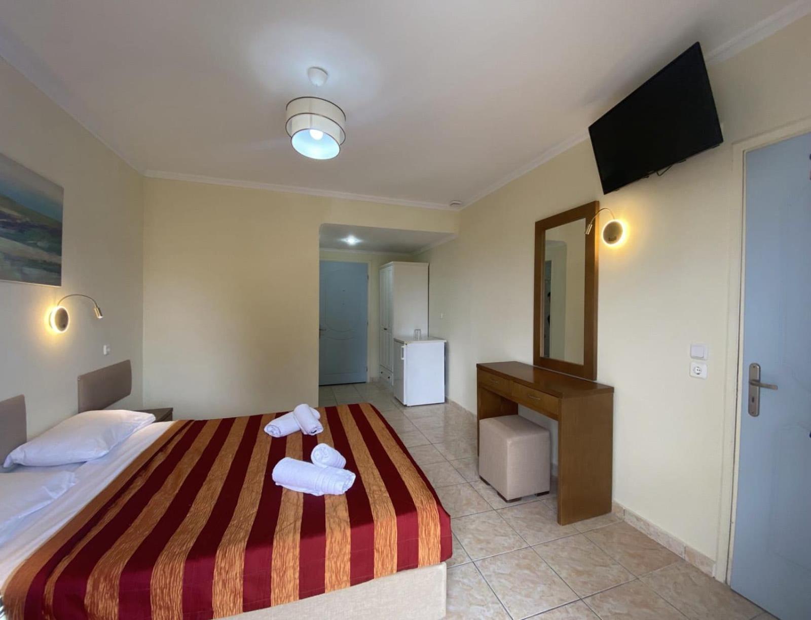 Laganas Holidays Hotel エクステリア 写真